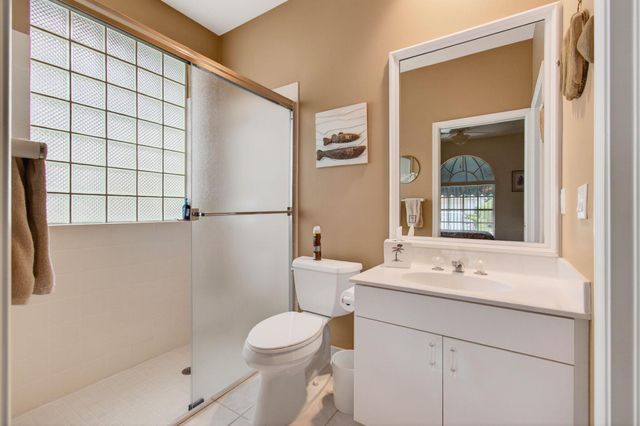 11910 Fountainside Circle, Boynton Beach, FL 33437