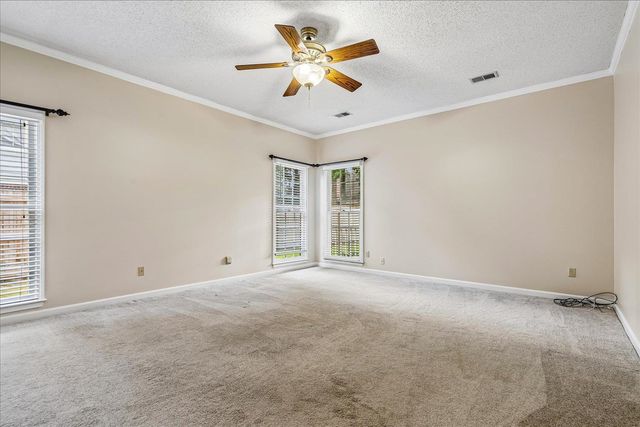 986 HEATHER LAKE DR, Collierville, TN 38017