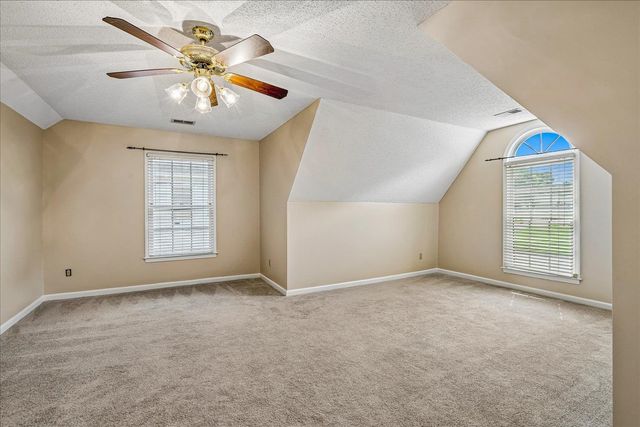 986 HEATHER LAKE DR, Collierville, TN 38017
