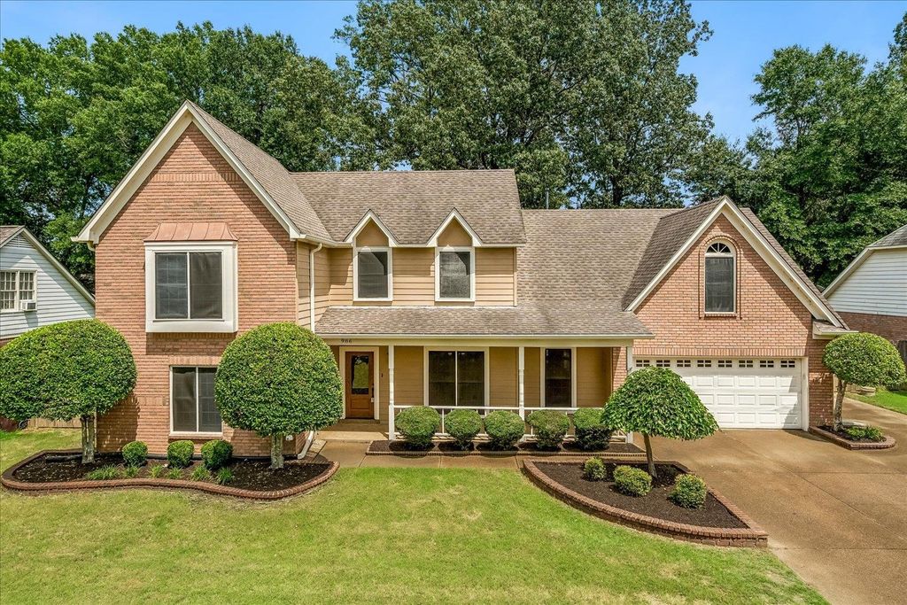 986 HEATHER LAKE DR, Collierville, TN 38017