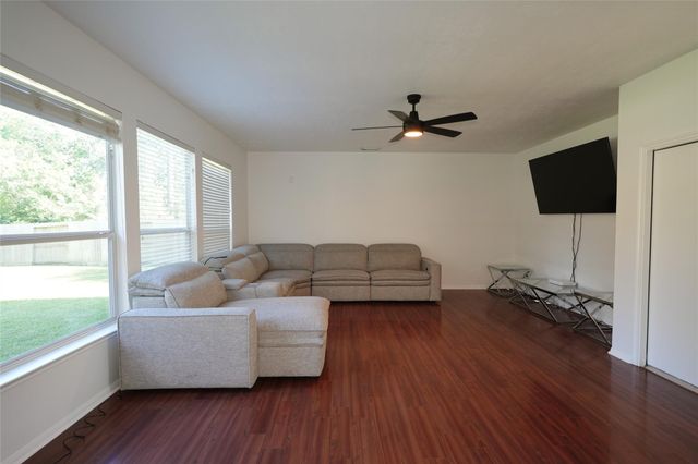 19202 Dickson Park Drive, Spring, TX 77373