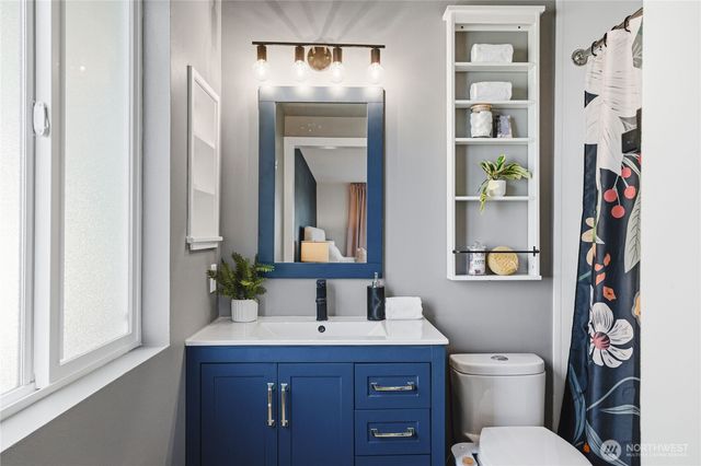 2733 SW 312th Place, Federal Way, WA 98023