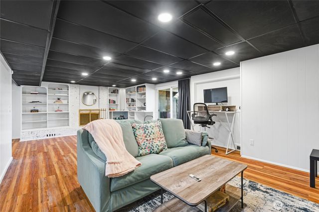 2733 SW 312th Place, Federal Way, WA 98023