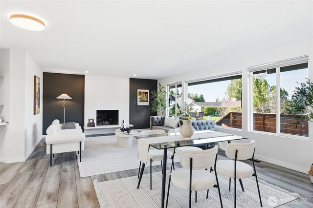 2733 SW 312th Place, Federal Way, WA 98023