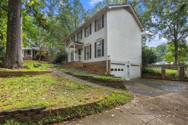 2182 Brookfield Drive, Lawrenceville, GA 30043