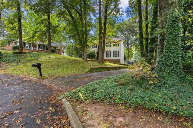2182 Brookfield Drive, Lawrenceville, GA 30043