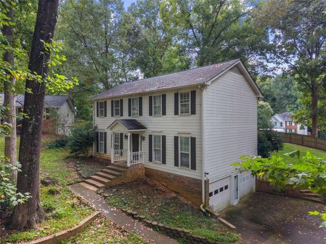2182 Brookfield Drive, Lawrenceville, GA 30043