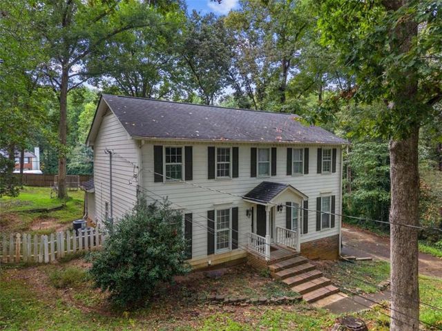 2182 Brookfield Drive, Lawrenceville, GA 30043