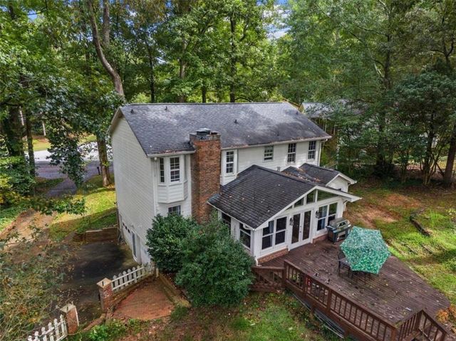 2182 Brookfield Drive, Lawrenceville, GA 30043