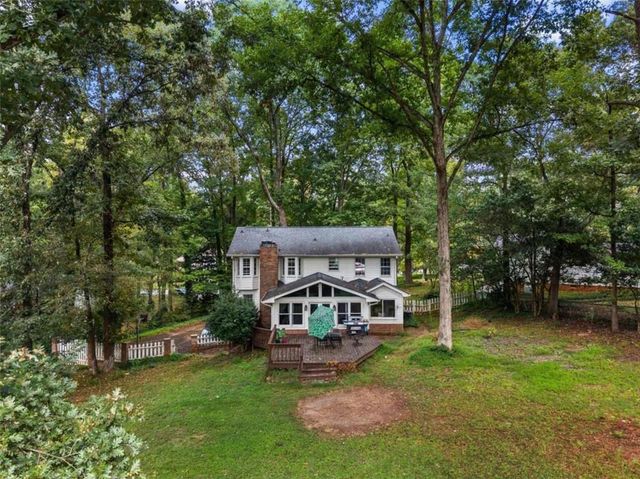 2182 Brookfield Drive, Lawrenceville, GA 30043