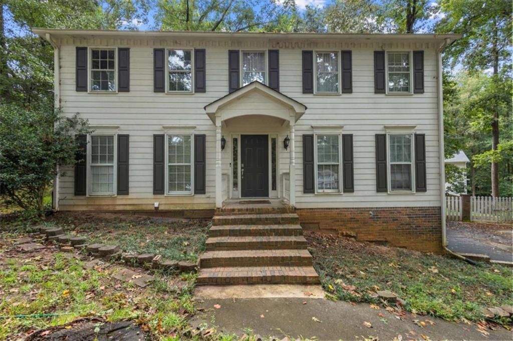 2182 Brookfield Drive, Lawrenceville, GA 30043