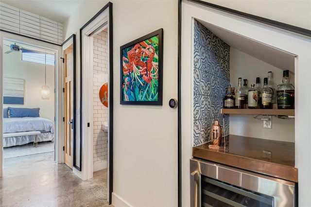 1604 Greenwood Ave A, Austin, TX 78721