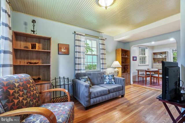 8318 HADDON DR, Takoma Park, MD 20912