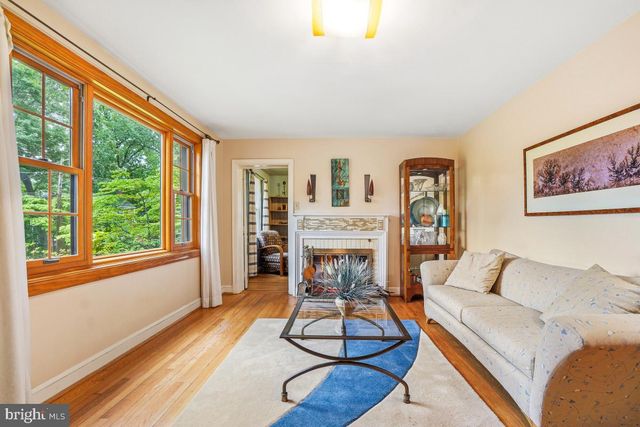 8318 HADDON DR, Takoma Park, MD 20912