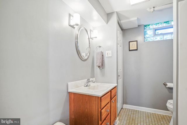 8318 HADDON DR, Takoma Park, MD 20912