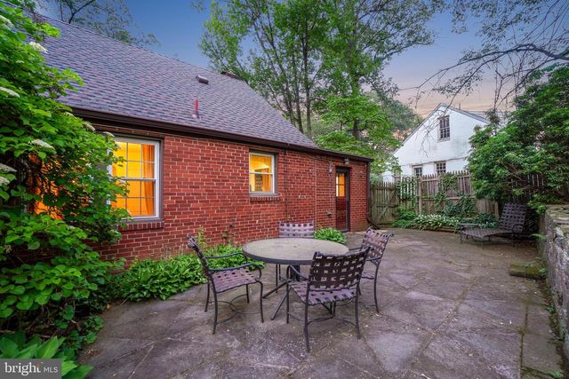 8318 HADDON DR, Takoma Park, MD 20912