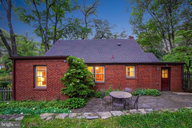 8318 HADDON DR, Takoma Park, MD 20912