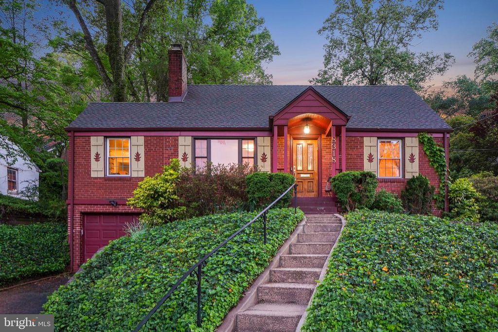 8318 HADDON DR, Takoma Park, MD 20912