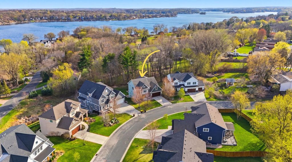 14267 Shady Beach Drive NE, Prior Lake, MN 55372