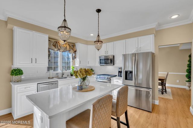 18 Gristmill Road, Howell, NJ 07731