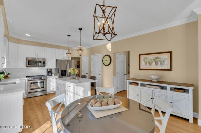 18 Gristmill Road, Howell, NJ 07731