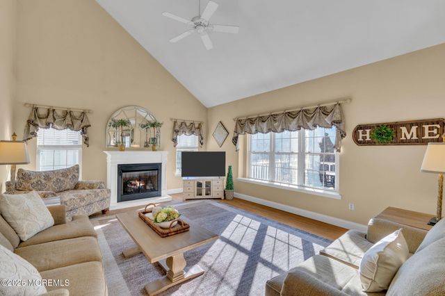 18 Gristmill Road, Howell, NJ 07731