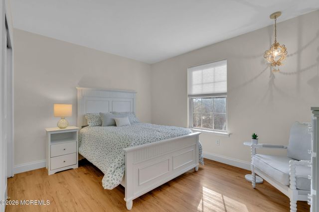 18 Gristmill Road, Howell, NJ 07731