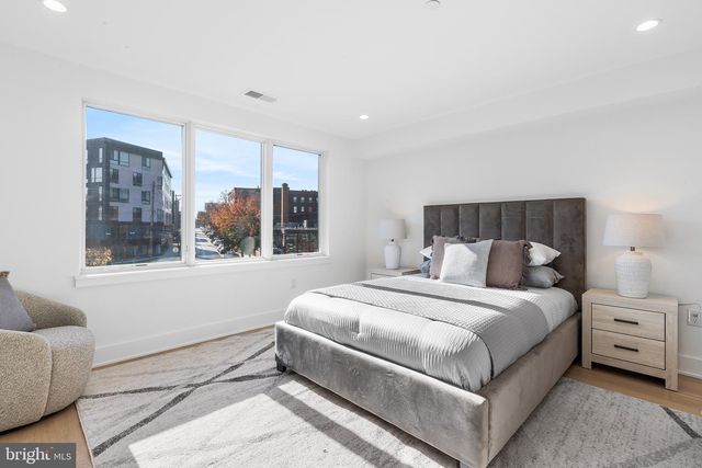 132 W ALLEN ST, Philadelphia, PA 19123