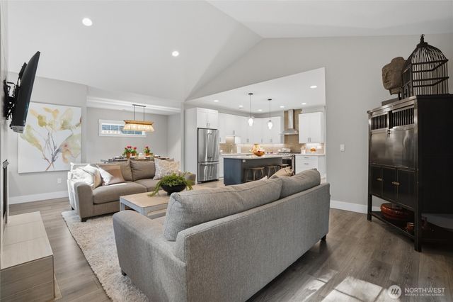 9431 Ancich Court, Gig Harbor, WA 98332