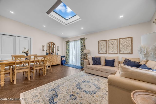 99 Idlebrook Lane, Aberdeen, NJ 07747