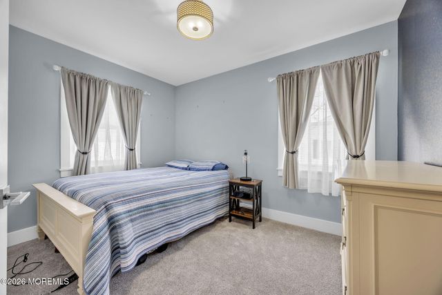 99 Idlebrook Lane, Aberdeen, NJ 07747