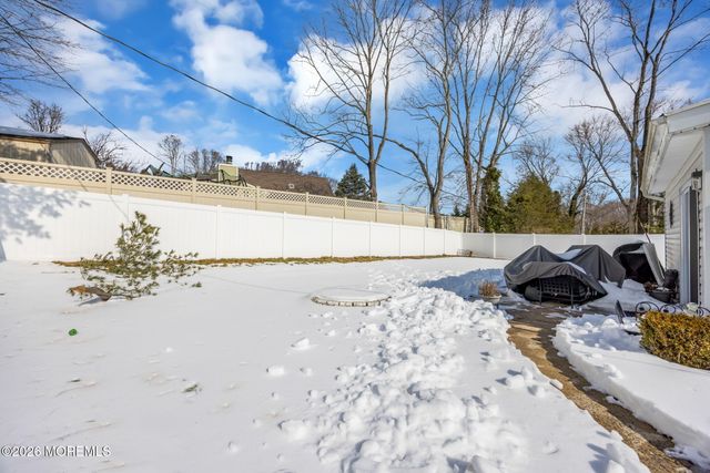 99 Idlebrook Lane, Aberdeen, NJ 07747