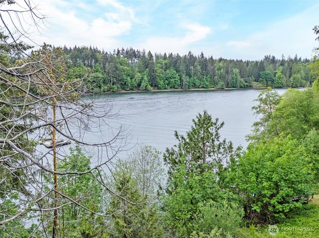 407 SE Allen Rd, Shelton, WA 98584