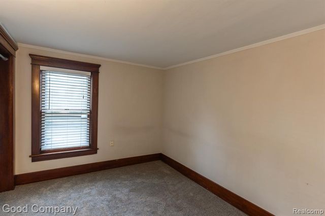 909 S Center Street, Royal Oak, MI 48067