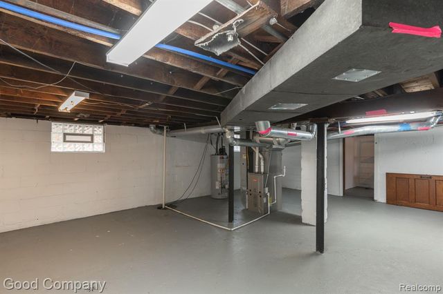 909 S Center Street, Royal Oak, MI 48067