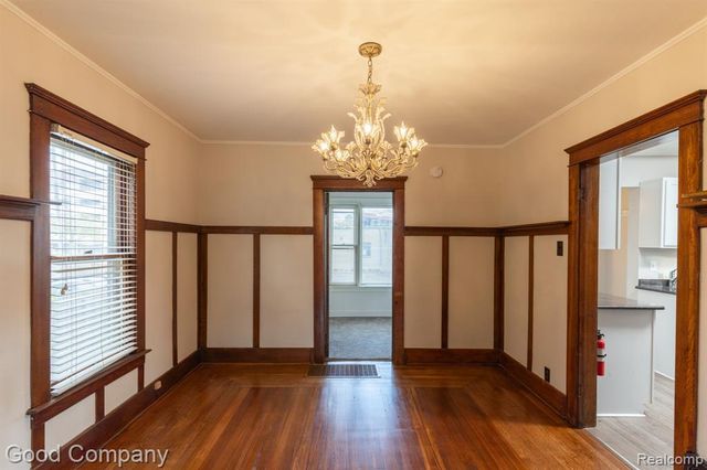 909 S Center Street, Royal Oak, MI 48067