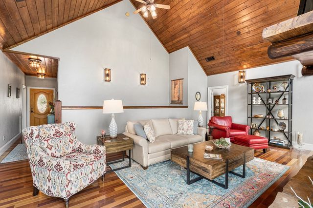 5125 Mineral Springs Road, Young Harris, GA 30582