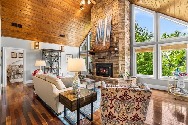 5125 Mineral Springs Road, Young Harris, GA 30582