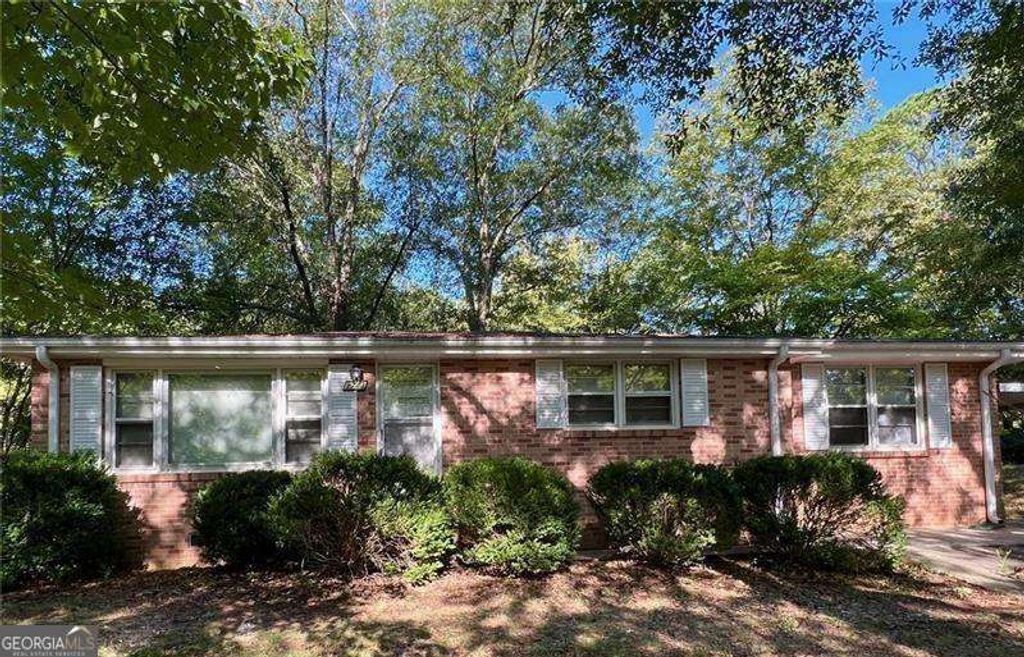 3743 JILES Road NW, Kennesaw, GA 30144