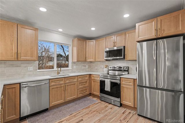 1093 W 85th Avenue, Denver, CO 80260