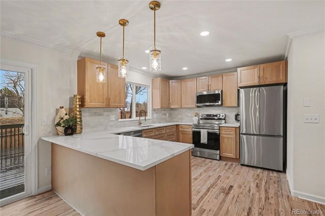 1093 W 85th Avenue, Denver, CO 80260