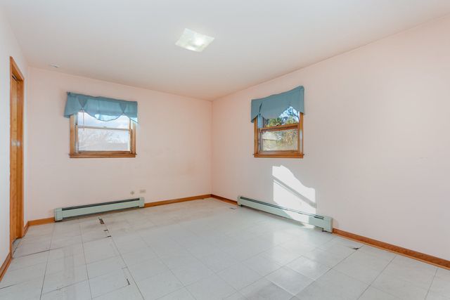 20873 W Rand Court, Palatine, IL 60074