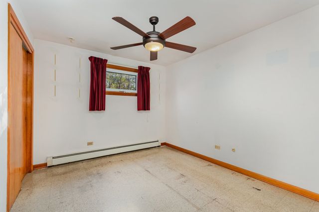 20873 W Rand Court, Palatine, IL 60074