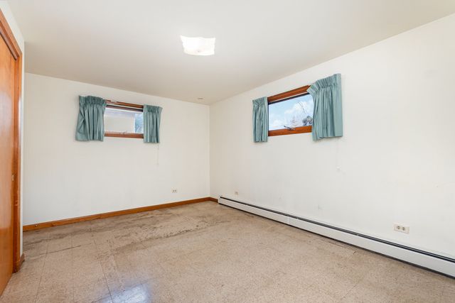 20873 W Rand Court, Palatine, IL 60074