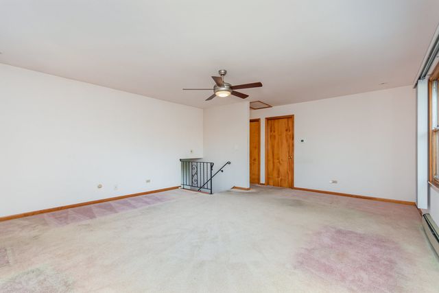 20873 W Rand Court, Palatine, IL 60074