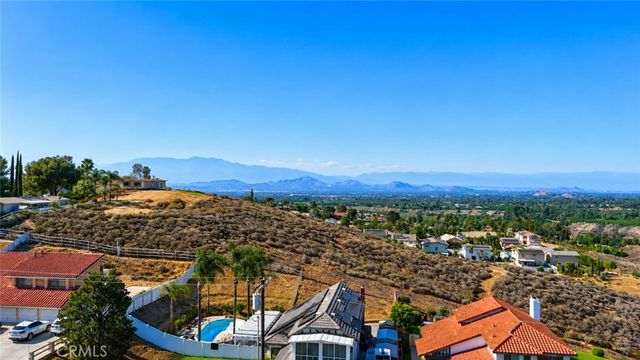14435 Quailridge Drive, Riverside, CA 92503