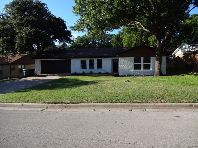 3504 Westfield Avenue, Fort Worth, TX 76133