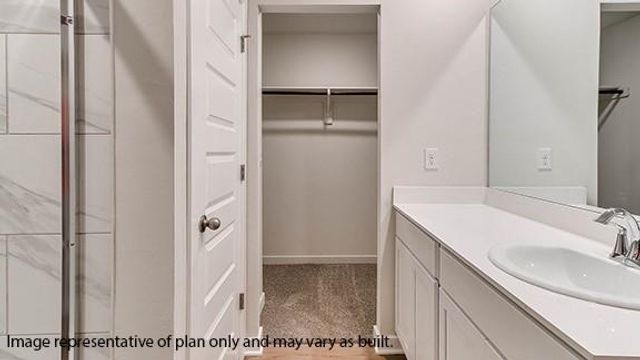 10417 Red Thistle Drive, Oklahoma City, OK 73114