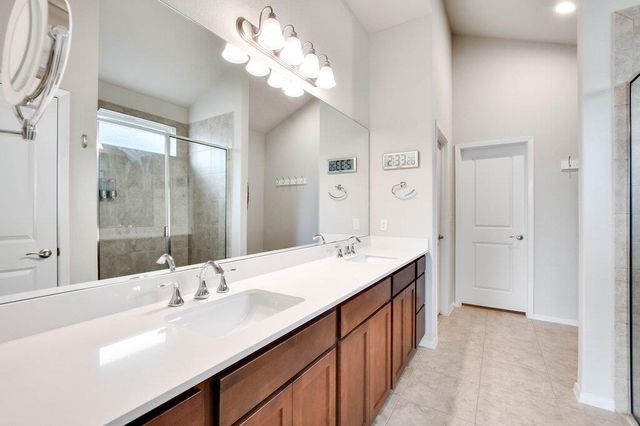 11321 American Mustang LOOP, Manor, TX 78653