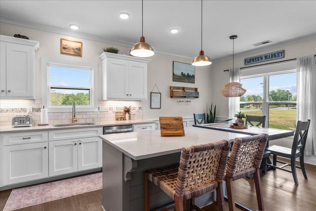 101 Pima Trl, Lebanon, TN 37087